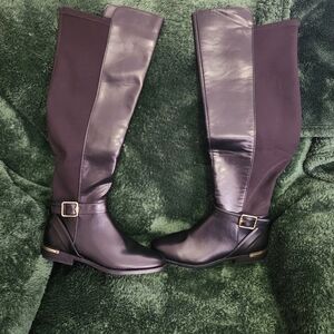 Nine West NWT Black w/Gold details Wide Calf Boots Womens Size 9.5